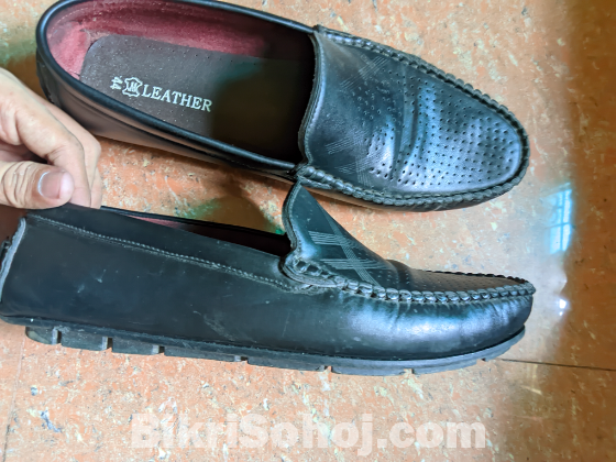 Black pam shoes lofer